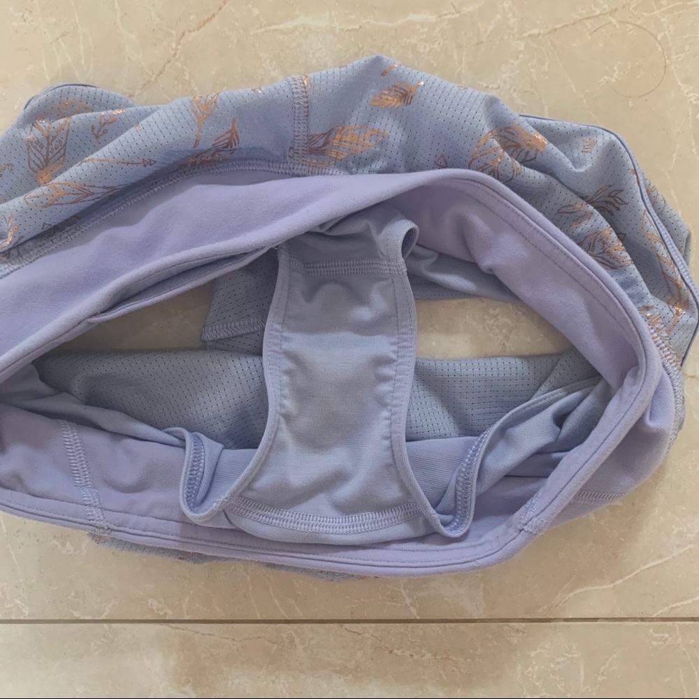 Ivivva shorts RARE - Picture 4 of 4
